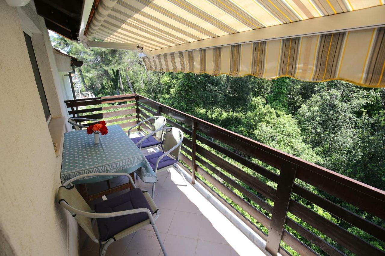 Apartments Paleka เพทรอซาเน ภายนอก รูปภาพ