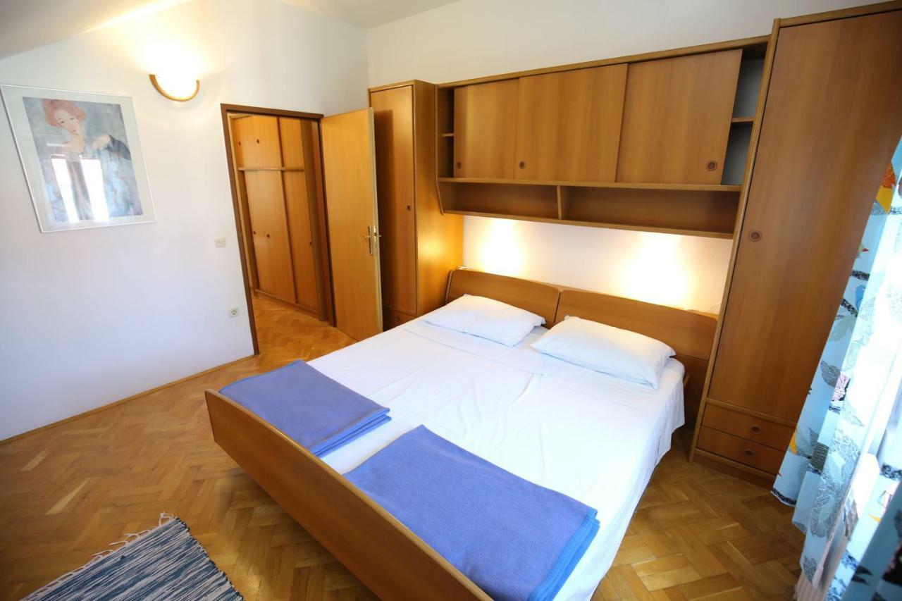 Apartments Paleka เพทรอซาเน ภายนอก รูปภาพ
